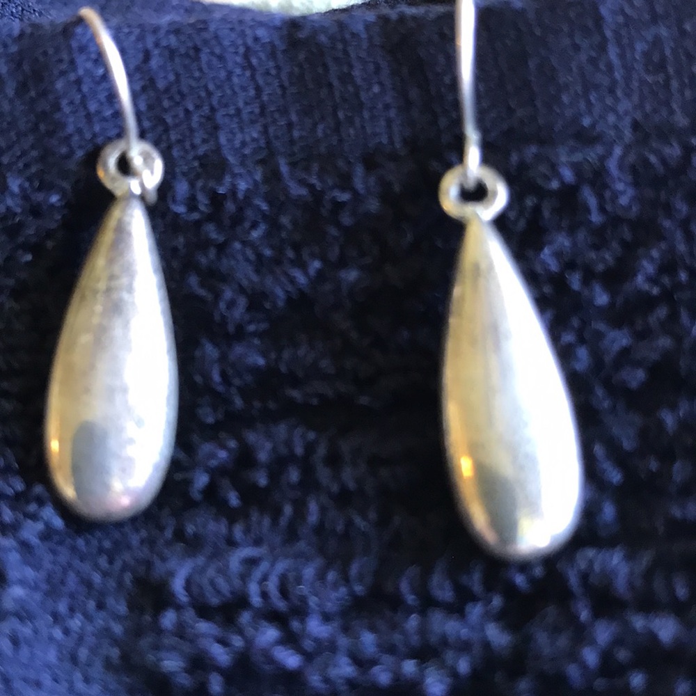 Silver teardrop earrings